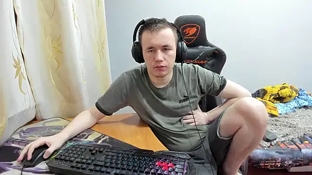 Snapshot of iliaskrislove chatting on October 26, 7:53 pm iliaskrislove online show from October 26, 7:53 pm