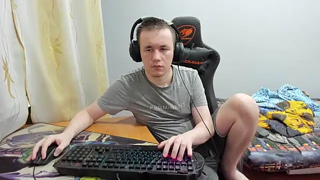 Snapshot of iliaskrislove chatting on October 28, 10:56 pm iliaskrislove online show from October 28, 10:56 pm