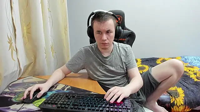 Snapshot of iliaskrislove chatting on October 31, 2:40 pm iliaskrislove online show from October 31, 2:40 pm