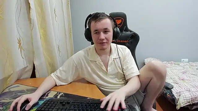 Snapshot of iliaskrislove chatting on November 10, 10:53 pm iliaskrislove online show from November 10, 10:53 pm