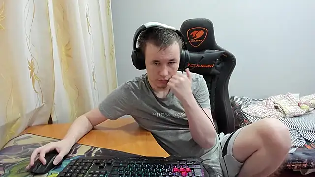 Snapshot of iliaskrislove chatting on November 11, 12:27 pm iliaskrislove online show from November 11, 12:27 pm