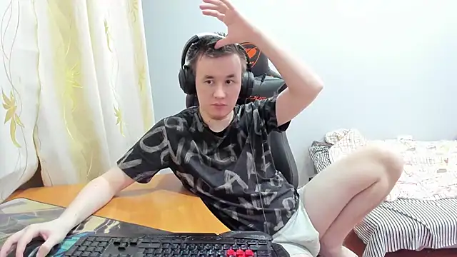 Snapshot of iliaskrislove chatting on November 22, 7:57 pm iliaskrislove online show from November 22, 7:57 pm