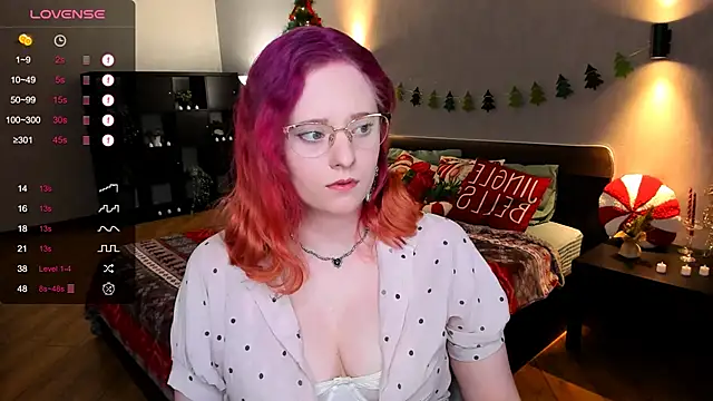 Aemilia  online show from December 19, 12:34 pm