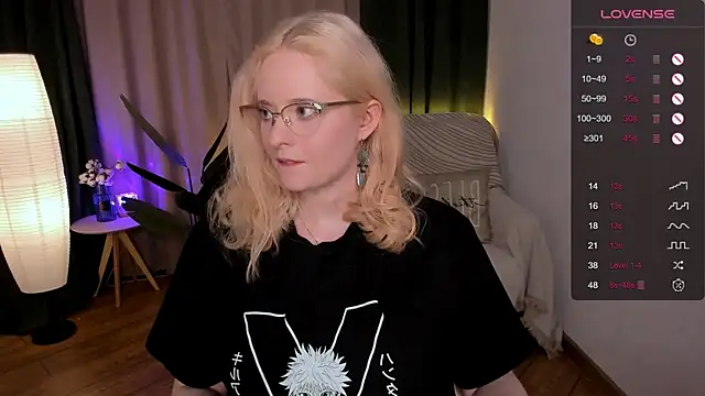 Aemilia  online show from February 5, 12:17 pm