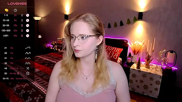 Aemilia  online show from December 14, 6:08 am