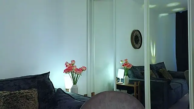 Snapshot of babilonian chatting on January 28, 12:11 pm babilonian online show from January 28, 12:11 pm