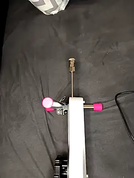 Linalicious online show from November 20, 8:25 am