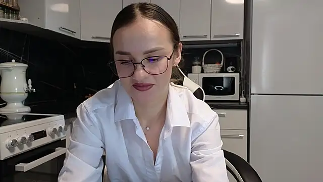 Strip-Lady online show from February 17, 3:47 am