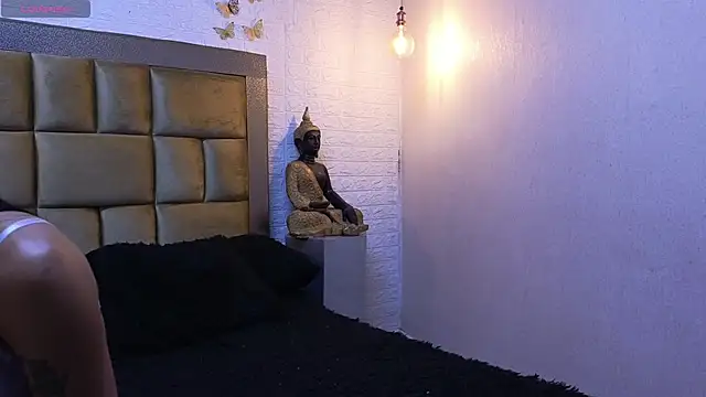 ximenawilliamss online show from November 8, 8:29 pm