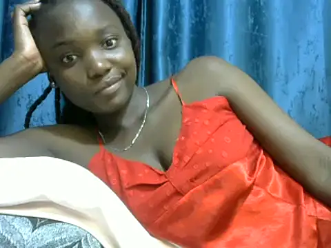 Latiffagodess online show from February 1, 9:40 pm