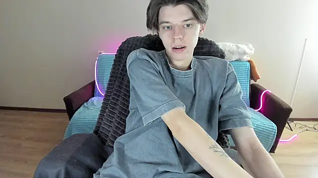 Snapshot of Liam_sexy1 chatting on December 21, 7:35 am Liam sexy1 online show from December 21, 7:35 am