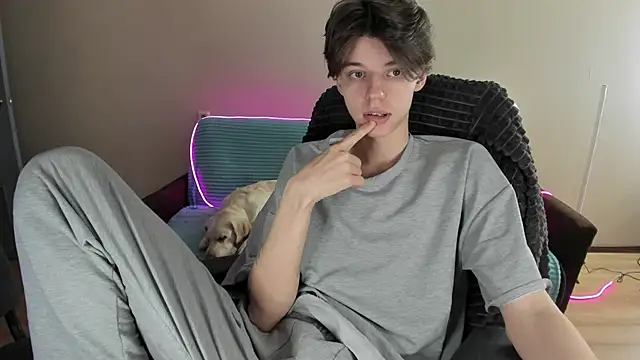 Snapshot of Liam_sexy1 chatting on December 28, 7:44 am Liam sexy1 online show from December 28, 7:44 am