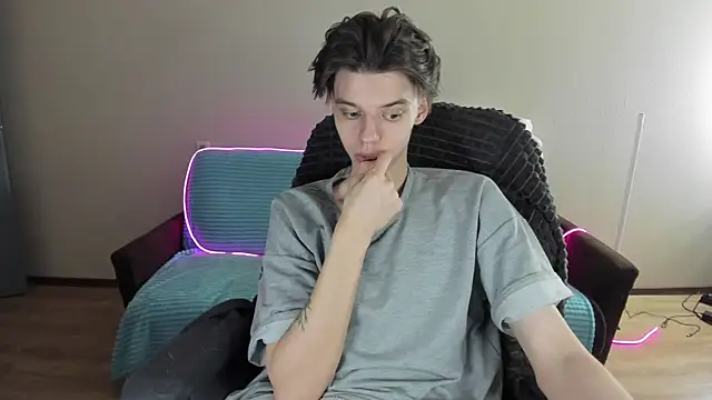 Snapshot of Liam_sexy1 chatting on December 30, 7:48 am Liam sexy1 online show from December 30, 7:48 am