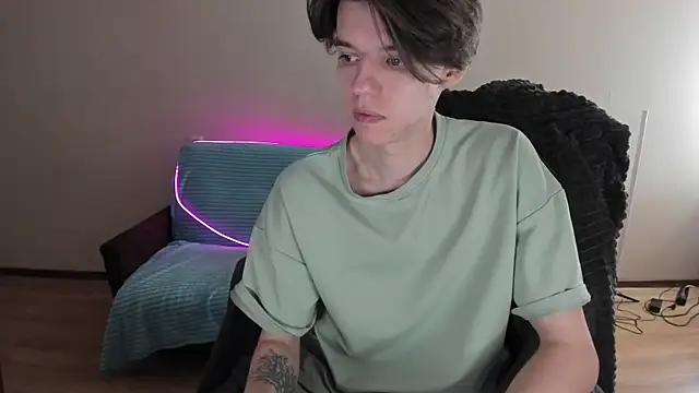 Snapshot of Liam_sexy1 chatting on January 8, 7:55 am Liam sexy1 online show from January 8, 7:55 am