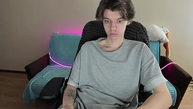 Snapshot of Liam_sexy1 chatting on January 21, 8:41 am Liam sexy1 online show from January 21, 8:41 am