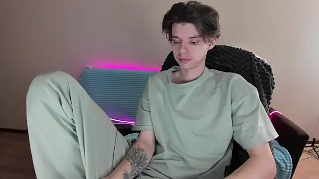 Snapshot of Liam_sexy1 chatting on January 26, 7:31 pm Liam sexy1 online show from January 26, 7:31 pm