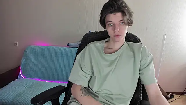 Snapshot of Liam_sexy1 chatting on February 11, 8:58 am Liam sexy1 online show from February 11, 8:58 am