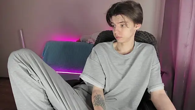 Snapshot of Liam_sexy1 chatting on February 28, 7:58 am Liam sexy1 online show from February 28, 7:58 am