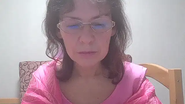 HollyJewel online show from January 10, 7:43 pm