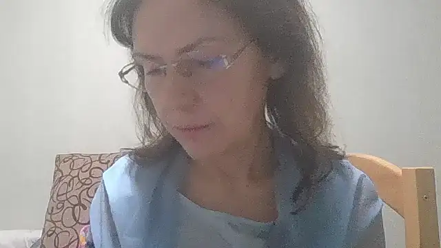 HollyJewel online show from January 23, 7:51 pm