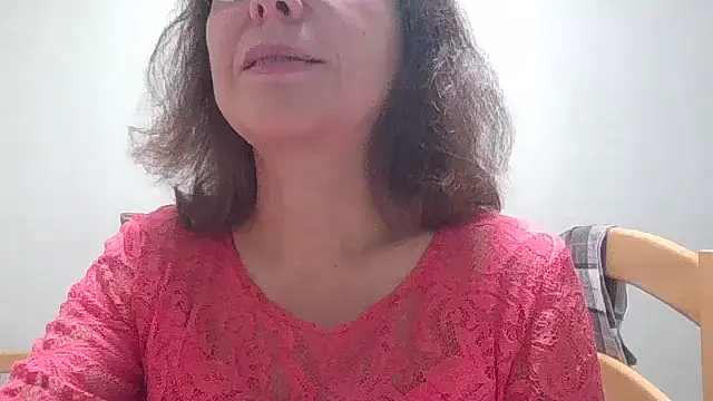 HollyJewel online show from October 23, 4:50 pm