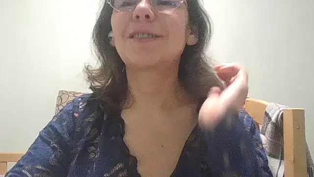 HollyJewel online show from March 23, 5:17 pm