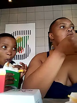 Xxxsluts online show from January 3, 2:19 pm