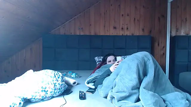 BoeseMoni1998 online show from February 14, 12:57 pm