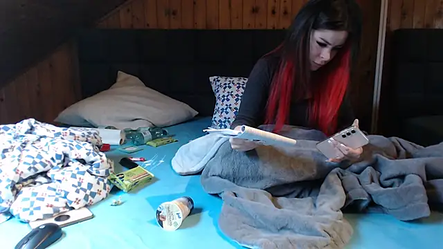 BoeseMoni1998 online show from February 28, 8:20 am