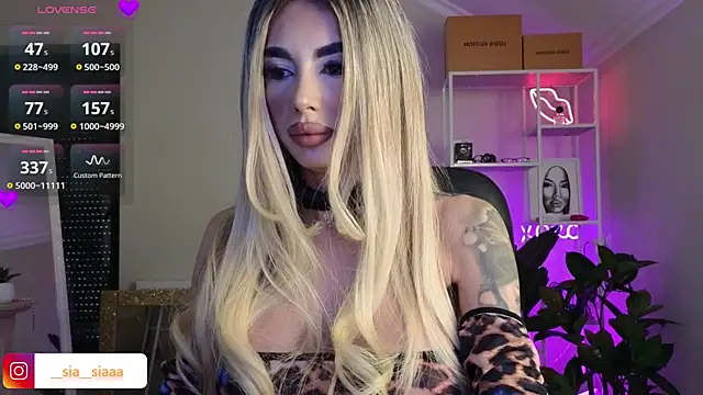 ArianaArianna online show from April 27, 5:00 pm