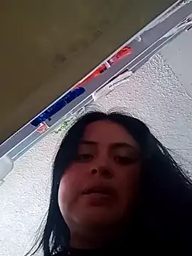 Snapshot of PamelaDoouce chatting on May 19, 8:15 pm PamelaDoouce online show from May 19, 8:15 pm