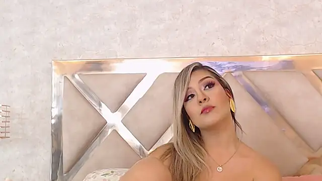 JoannaStanford online show from January 7, 2:20 am