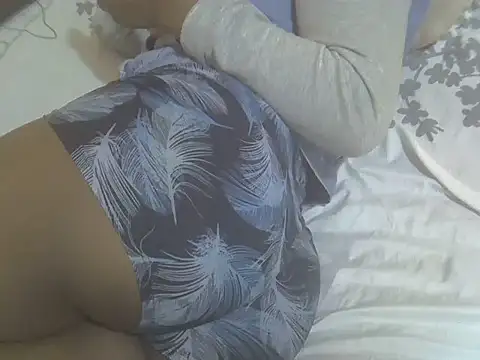 Snapshot of Sweet_crushy chatting on October 4, 4:49 pm Sweet crushy online show from October 4, 4:49 pm