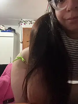 Snapshot of indiegirl666 chatting on March 3, 3:12 am indiegirl666 online show from March 3, 3:12 am