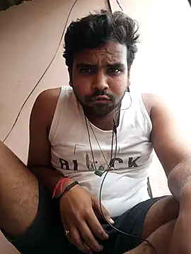 Snapshot of MeFeellove chatting on October 3, 9:17 am MeFeellove online show from October 3, 9:17 am