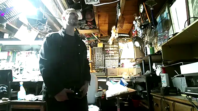 mrwinsalot88 online show from October 3, 2:36 pm