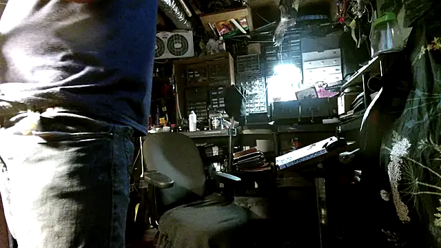 mrwinsalot88 online show from October 11, 10:58 am