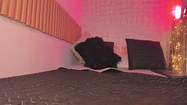 Snapshot of Bella_desi_ chatting on January 12, 3:36 pm Bella desi  online show from January 12, 3:36 pm