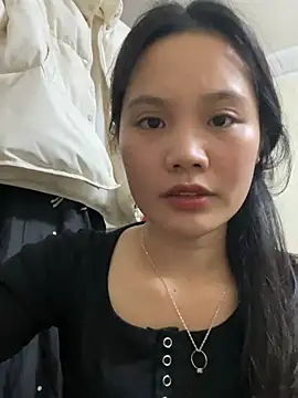 Snapshot of Be-MyMy chatting on February 8, 1:01 pm Be-MyMy online show from February 8, 1:01 pm