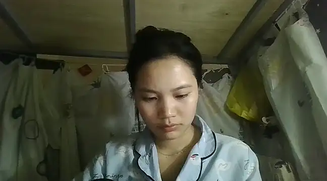 Snapshot of Be-MyMy chatting on March 2, 7:21 am Be-MyMy online show from March 2, 7:21 am