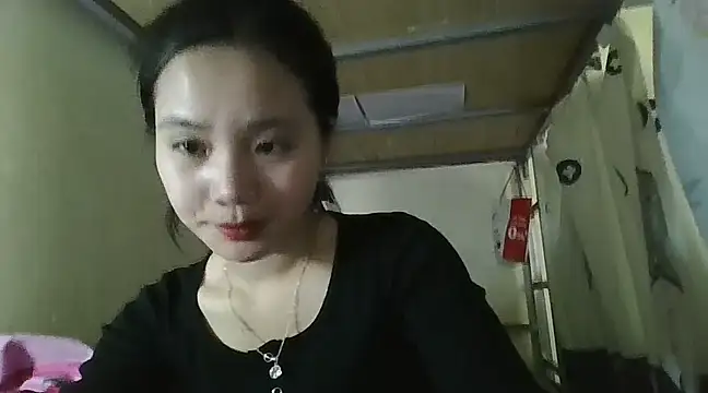 Snapshot of Be-MyMy chatting on March 21, 5:00 am Be-MyMy online show from March 21, 5:00 am