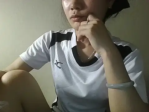 Snapshot of Be-MyMy chatting on June 25, 7:02 am Be-MyMy online show from June 25, 7:02 am