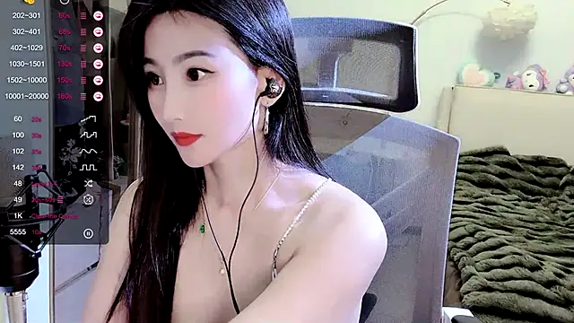 Snapshot of FeiFei-babe chatting on January 23, 8:35 pm FeiFei-babe online show from January 23, 8:35 pm