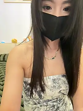 Snapshot of FeiFei-babe chatting on March 6, 4:38 pm FeiFei-babe online show from March 6, 4:38 pm