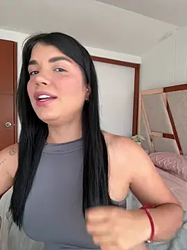 emma lopes online show from June 8, 7:36 pm
