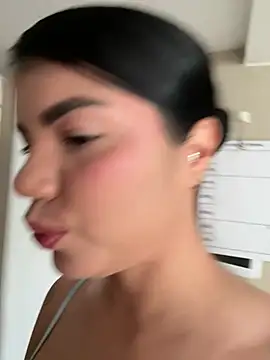 emma lopes online show from July 23, 2:04 pm