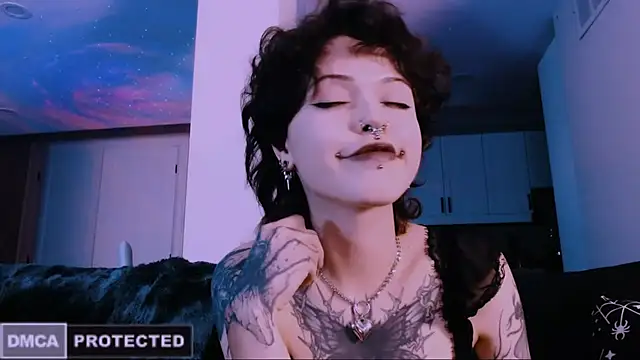 NaughtyLittleFox online show from January 19, 5:11 am