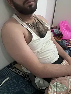 Snapshot of Samarth_0081 chatting on December 15, 6:56 pm Samarth 0081 online show from December 15, 6:56 pm