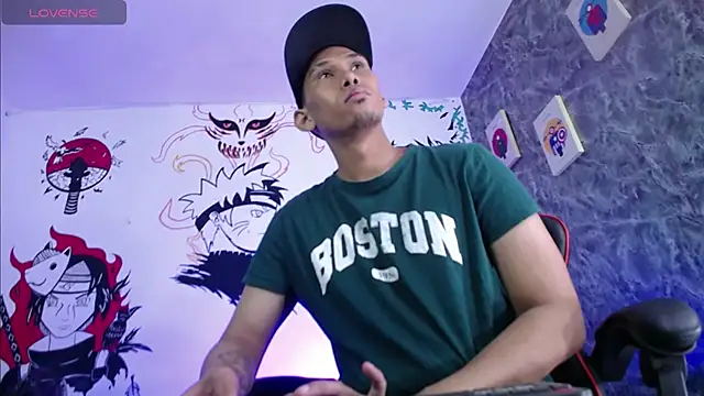 Snapshot of Jaison_halls chatting on February 21, 9:13 am Jaison halls online show from February 21, 9:13 am