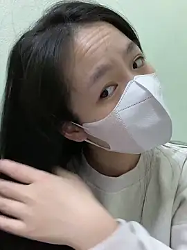 minmin2kk5 online show from January 18, 12:46 am